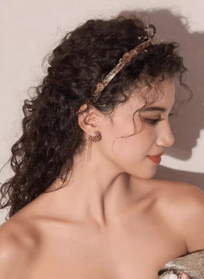 o奢蔻助女性点亮“本真璀璨”瓦力棋牌以配饰为笔Cerco(图4)